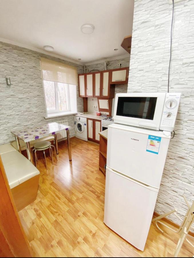 Apartments Ahmetova 6 32 Almati Kültér fotó